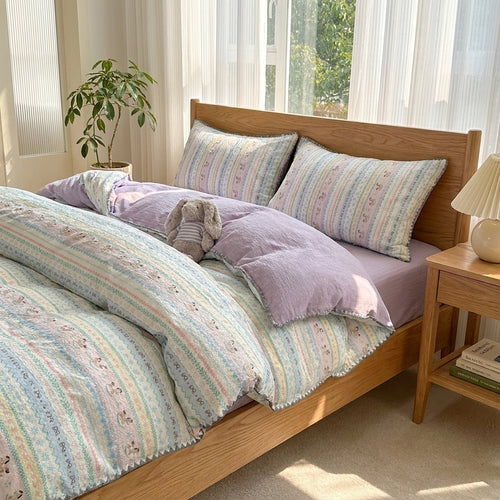 Carousel Pattern Bedding Set – 4 Piece Bed Sheet Set with Duvet Cover, Flat Sheet & Pillowcases, Soft Microfiber Bedding Set for All Seasons